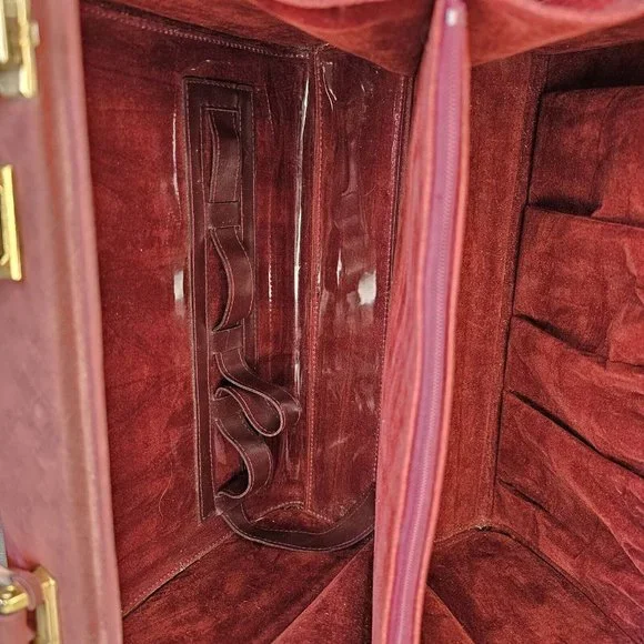 Vintage Oxblood Red Woven Suede Makeup Travel Case Lock Key Neiman Marcus 12x9x7 - Picture 12 of 16